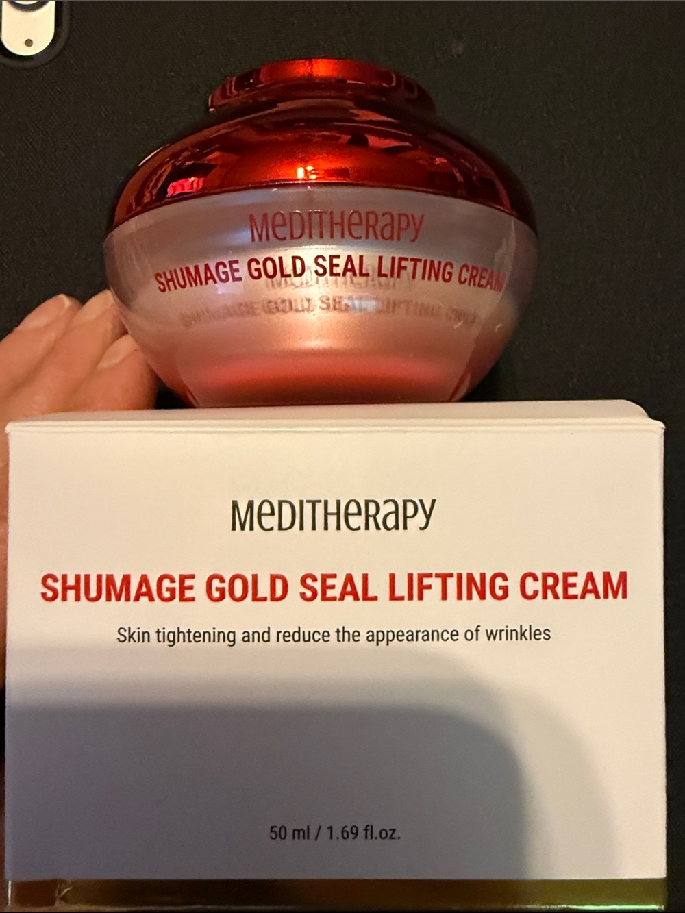Shumage Gold Seal Lifting Cream - Red & Gold